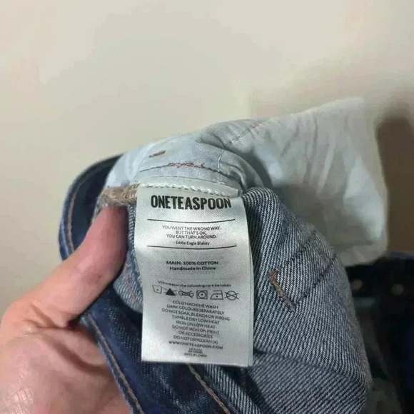 One Teaspoon Women 24 Awesome Baggies Low Waist Straight Leg Semi Fitted Jeans - Picture 8 of 12